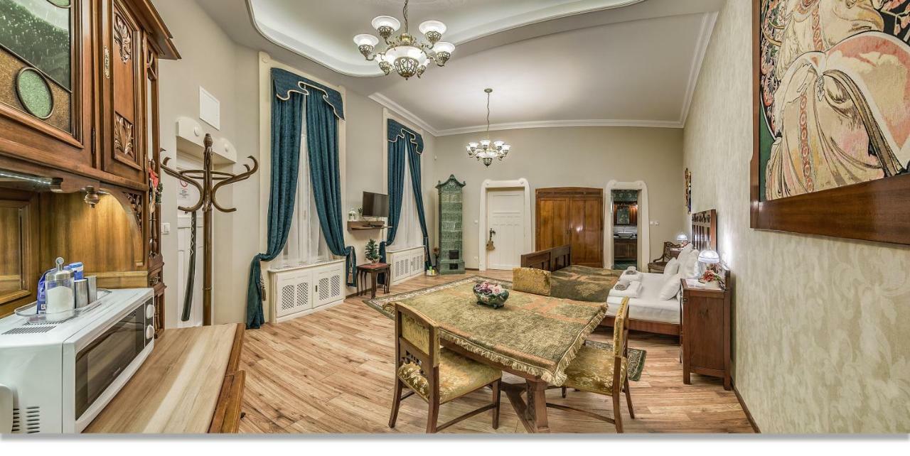 Art Nouveau Appartement